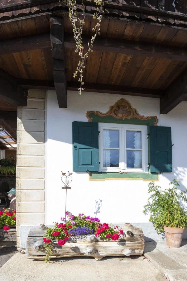 Haus Holler Apartman Wallgau Kültér fotó